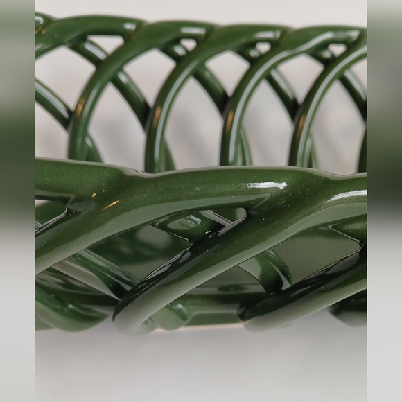 Vintage Green Ceramic Bread Basket - Picture 4 of 10